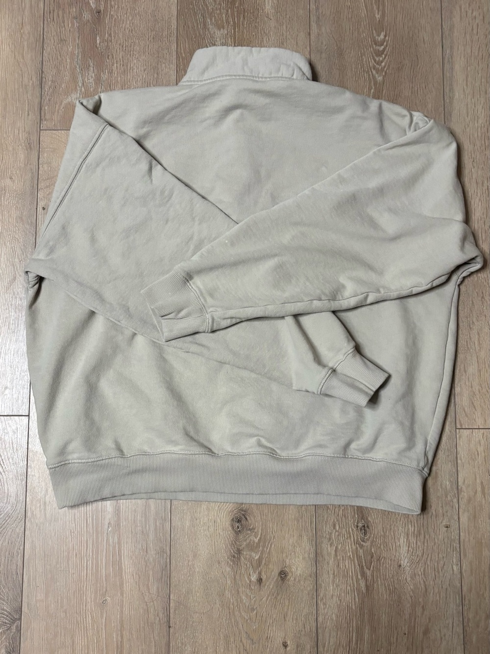 Gymshark Men's Zip-Up Sweater in Light Beige - Picture 5 of 8